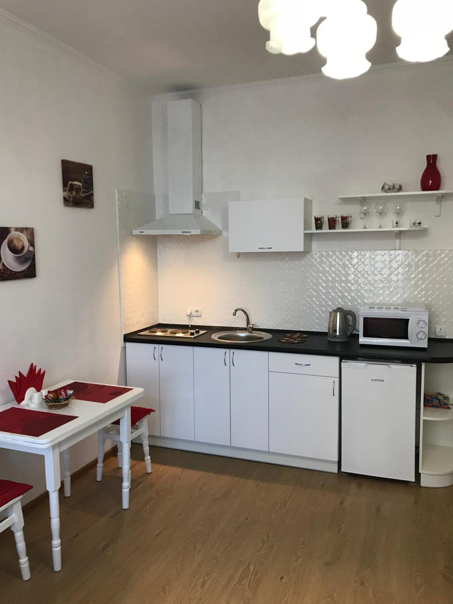 Light Apartments 체르니히우 외부 사진
